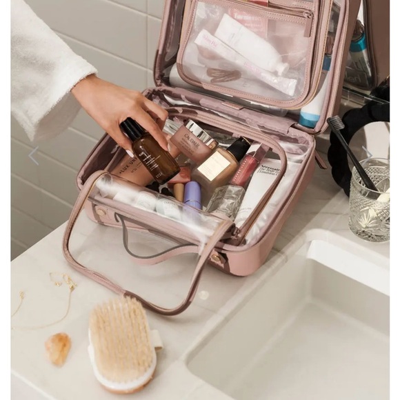 Calpack NWT large clear mauve cosmetic toiletry case bag - Picture 2 of 8